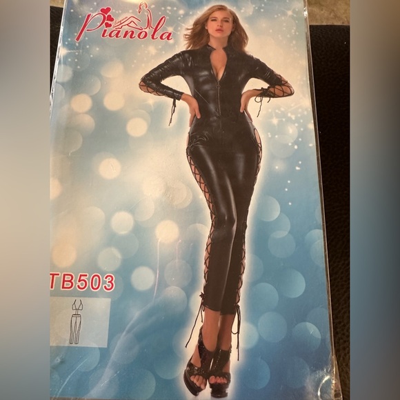 Nola Black Lace-Up Bodysuit - Picture 2 of 2